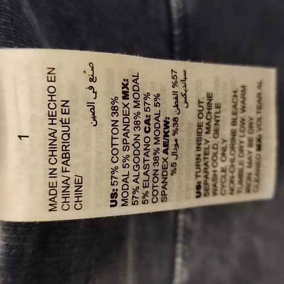 Zenergy Floral Scroll Lightweight Sweatshirt Shirt  Size 1 (8/10 US) Chico - Picture 6 of 9